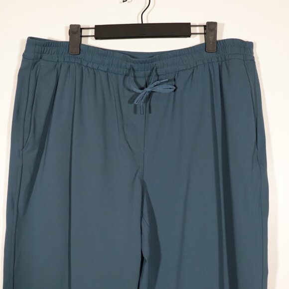 NWOT Lululemon Tapered MidLeg Mid-Rise Pant 7/8 Length *Luxtreme Iron Blue Sz XL - Picture 8 of 12